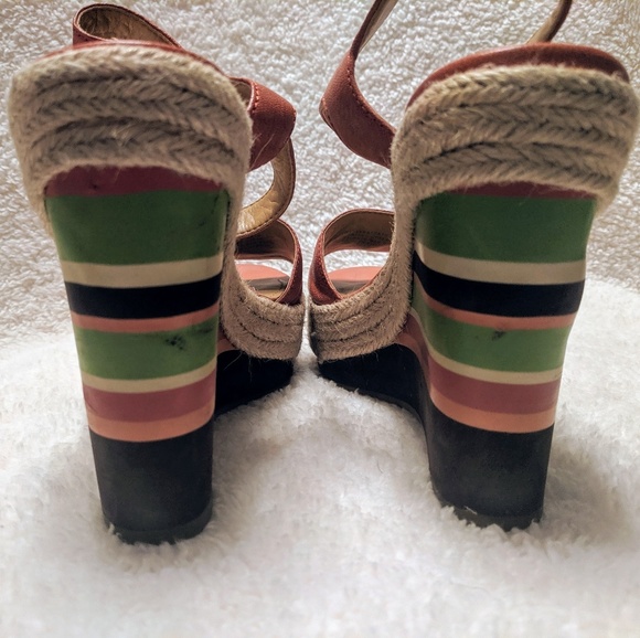 Nine West Vintage Collection wedge sandals. - Picture 2 of 5